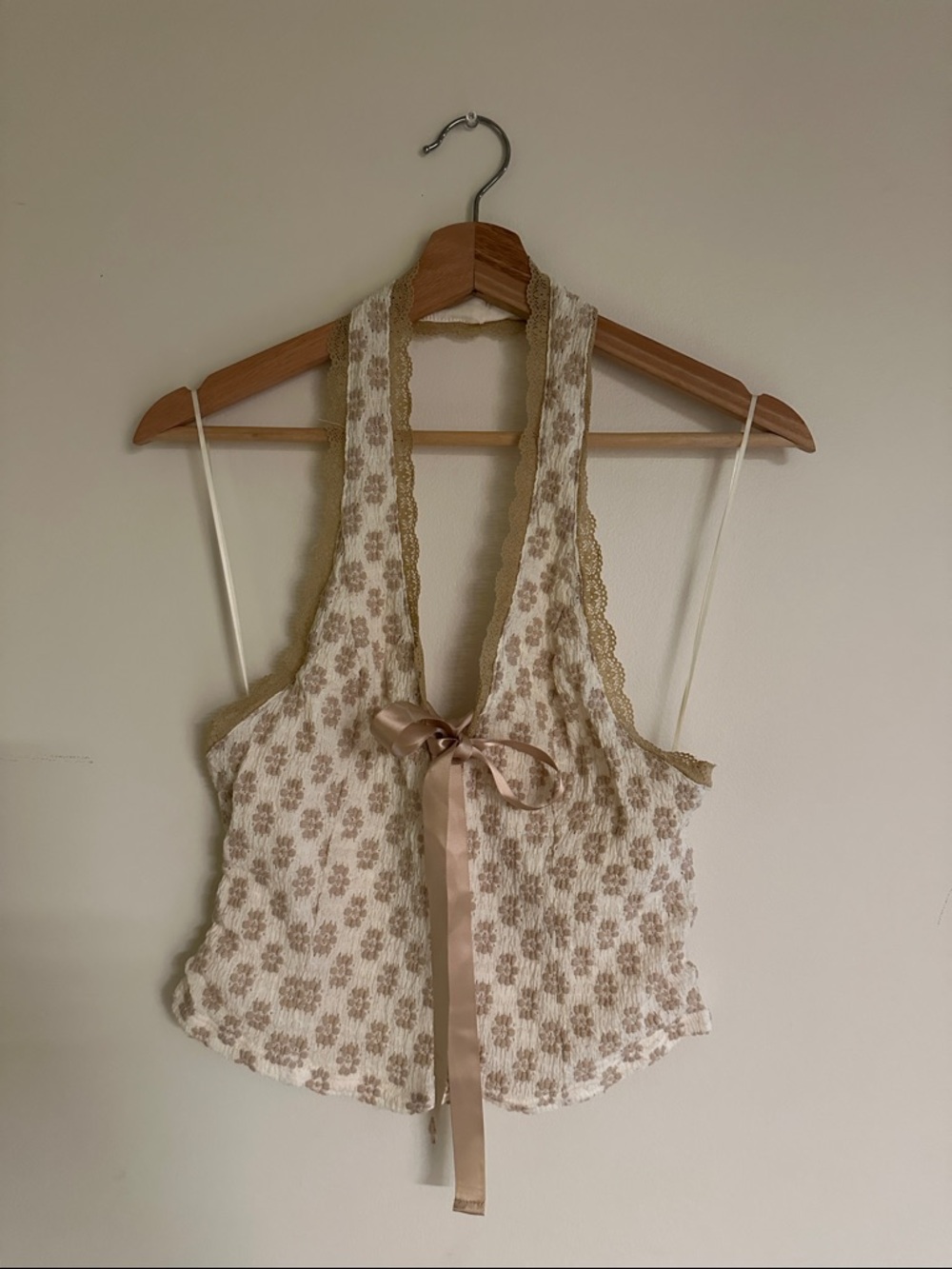 Ecote Cream Floral Lace-Trim Halter Camisole with Satin Bow